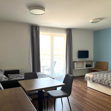 Berill Crystal Apartman Sárvár Exteriér fotografie